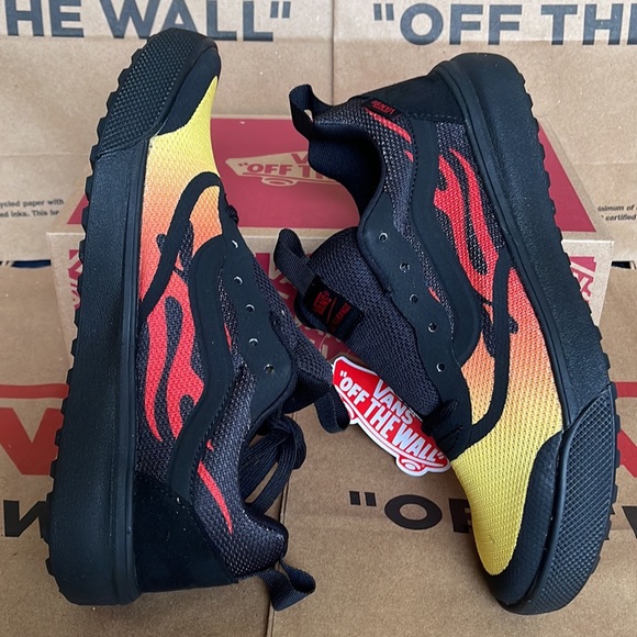 Vans Ultrarange Rapidw Flame Black sneakers WMNS - Picture 12 of 16